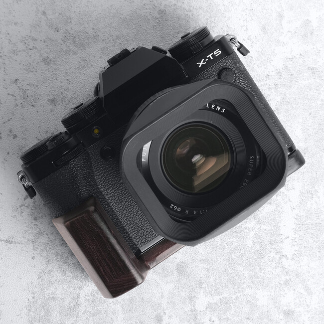 SHOTEN カメラウッドグリップ 「XT50-GP」 FUJIFILM X-T50用 発売