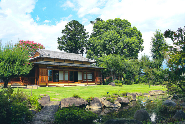 ドラマ版『ゴールデンカムイ』と山梨市が広報紙でコラボ！撮影協力した「根津記念館」を紹介しています！