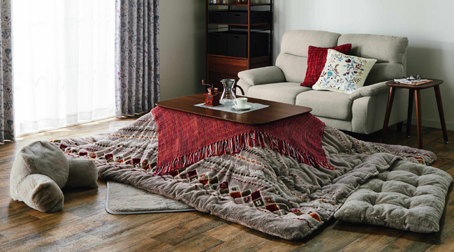 2024年モデルこたつ布団 販売開始！人気の「ふんわりなめらか」ラビットファータッチシリーズ全国で販売開始。