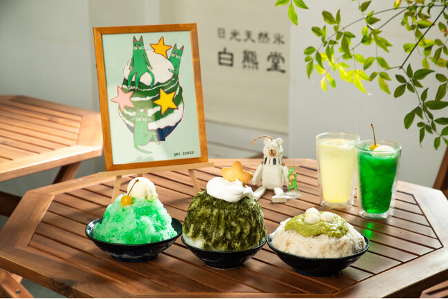 川崎の商業施設「ラ チッタデッラ」にある創作かき氷の専門店『白熊堂』にて川崎市在住のイラストレーター　オキ・ジュンコ氏とのコラボメニューが登場！店内がミドリに染まる!?「ミドリネコジャック」開催！