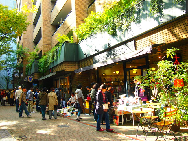 全国の出版社・書店が大集合！ 「BOOK MEETS FUKUOKA ～本のもりのなかへ。～」開催!!