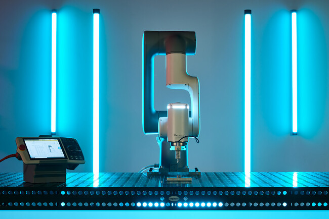 ABB、協働ロボットGoFa(TM)向けに画期的な「Ultra Accuracy」機能を発表