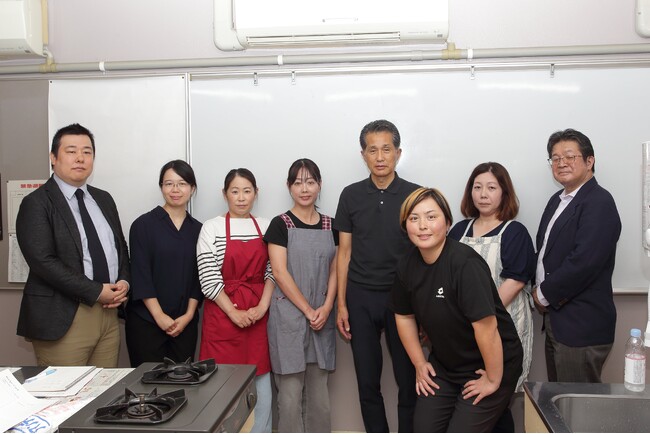 新規事業開発支援の本気ファクトリーが茨城県笠間市の笠間市地域活躍人材育成事業を支援。11月2日（土）から笠間市内3か所にてキッチンカー店舗オープン