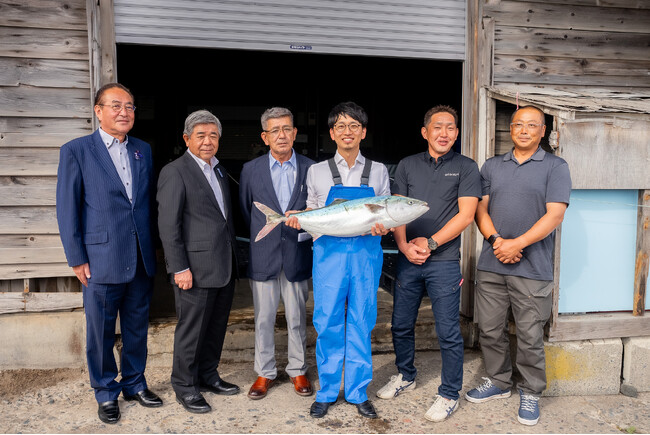 北海道白糠町にて、官民連携の「高付加価値漁業」を推進！日本初・天然ブリの「鮮度保持水槽施設」を設立し、世界一の品質を目指した「極寒ぶり(TM)︎」の高鮮度化実証を開始