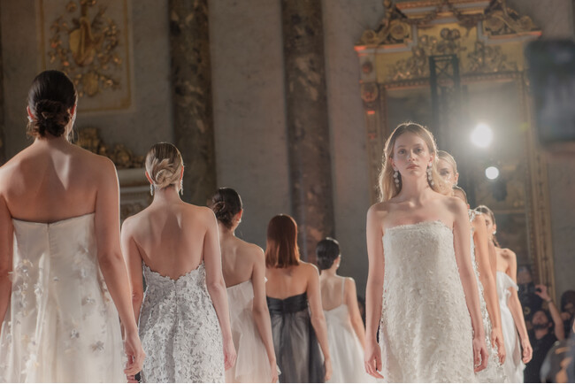 【D2CドレスブランドNuance】日本文化に宿る「繊細」を日本から世界へ。3度目の世界の舞台。パリ・NYに続き、ミラノで2025年春夏コレクションを発表