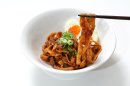 麺QUICK 麺屋武蔵監修 豚骨魚介まぜそば イメージ
