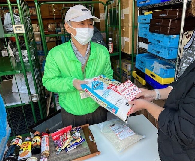 全国のフードバンクへの食品寄贈が激減しています!