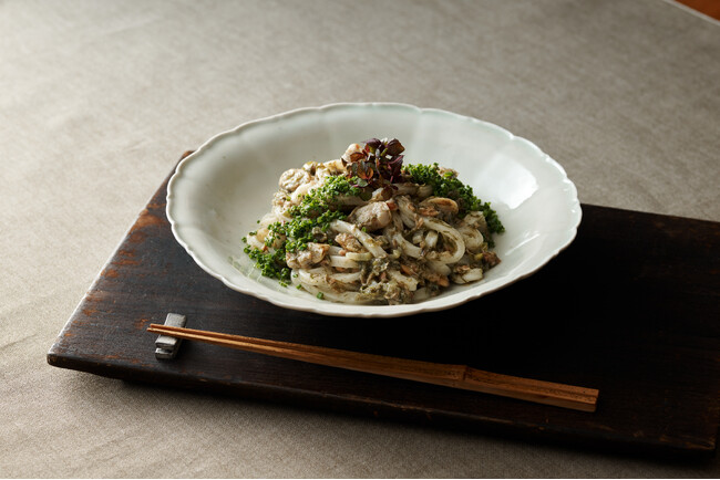 東京・日本橋にある名店の一流料理人4人による海の生態系を守るサステナブル食材「海藻」の新商品を発売