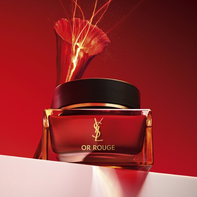 YSLのプレミアムスキンケア「オールージュ」から、次世代クリーム登場。瞬時に輝きもたらし、光あふれる潤い肌に。