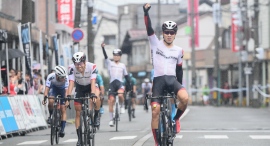 松田祥位スプリントを制してJプロツアー優勝、2位に山本 松田祥位スプリントを制してJプロツアー優勝、2位に山本