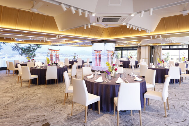 おりづるタワーが国内貸会議室最大級のサイズを誇る湾曲LEDビジョンを備えた最新のプレゼンテーション・ルームを発表