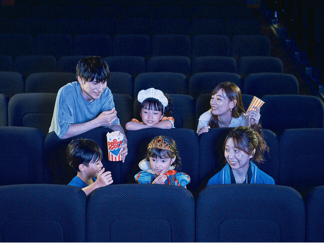 アミュスタ！KOBEで新たなシアターレンタルサービス開始！本格的な映画館で多彩な体験を提供いたします。