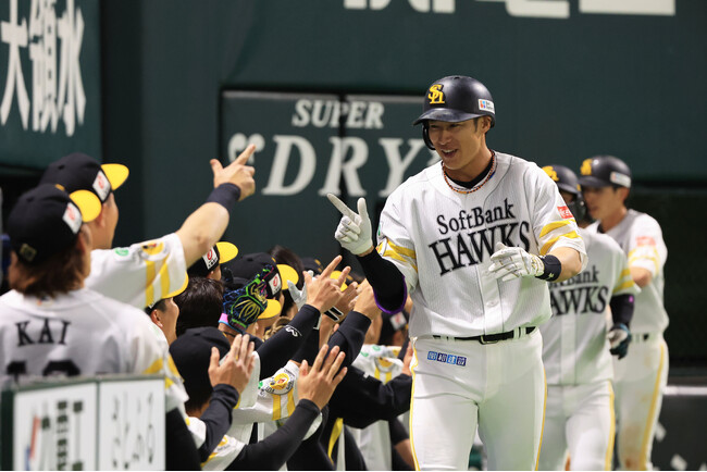 シーズン最終盤の熱戦をBSよしもとで放送！　　　　　　　　　　　　　　よしもとBASEBALL LIVE　福岡ソフトバンクVS楽天