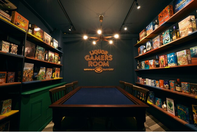 洋酒とボードゲームを嗜むためだけのレンタルスペース「LIQUOR GAMERS ROOM」、24時間誰でも自由に予約が可能に！