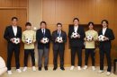 野田市、柏市全ての小学校にサッカーボールを寄贈するなど、地域活動に貢献することもチーム理念の一つ 野田市、柏市全ての小学校にサッカーボールを寄贈するなど、地域活動に貢献することもチーム理念の一つ