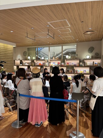 リプロダクティブヘルスアワード受賞者が伊勢丹新宿本館にてPOP UP SHOPを出店しました