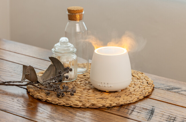 ミストが炎の様にゆらめき光る、癒しのアロマディフューザー「Aromist Flare（アロミストフレア）」が新発売