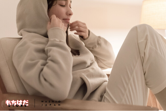 【倒産寸前の家業を立て直すため、代表に就任した3代目の挑戦】それはまるで「着る暖房」。代表は冬でも暖房代0円。冒険家の植村直己氏が南極大陸で着用した「もちはだ」54年目の決意のリブランディング