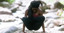 ▲音楽とヨガを組み合わせたユニークなスタイルが特徴のJah9氏が禅坊 靖寧のゲスト講師に! ▲音楽とヨガを組み合わせたユニークなスタイルが特徴のJah9氏が禅坊 靖寧のゲスト講師に!