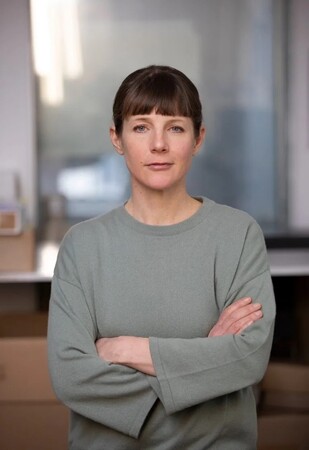 「Hermes（エルメス）」のデザインを手がける実力派アイウェアブランド「Veronika Wildgruber」2024 AW新作展示会を開催