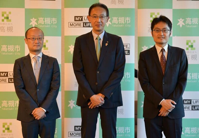 渡辺明九段と稲葉陽八段がJT杯出場を前に高槻市を訪問