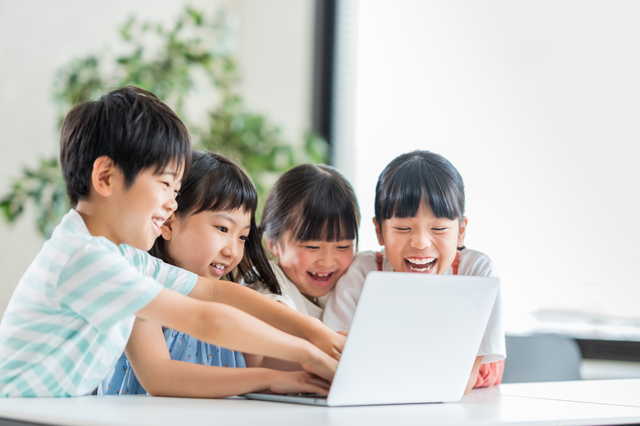 【小中学生向け】プログラミング教育研究所がAIとプログラミングを体験する無料オンライン教室を開催！