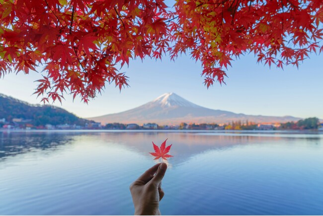 紅葉狩りを親子で楽しもう！秋の登山レンタル特別割引キャンペーン開催