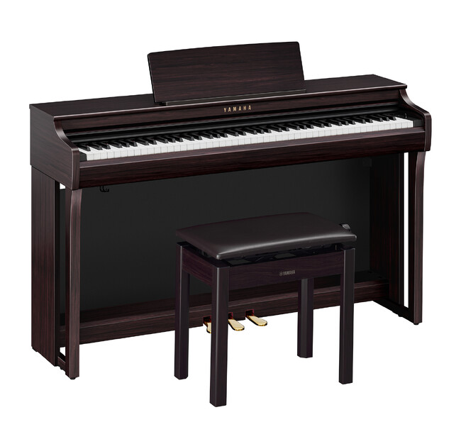 Clavinova（クラビノーバ）CLP-800シリーズにエントリーモデルが登場　ヤマハ 電子ピアノクラビノーバ『CLP-825』を発売