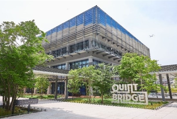 NTT西日本が運営する共創施設「QUINTBRIDGE」が2024年度グッドデザイン賞を受賞