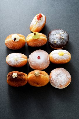 全国に拡がる16店舗 全国に拡がる16店舗