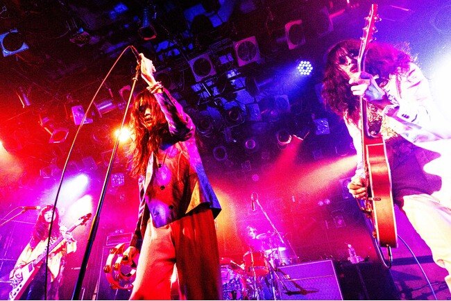 暴動クラブが、12/4にEP「撃ち抜いてBaby,明日を撃てLady」発売！カップリングは浜田省吾のR&Rカバー！