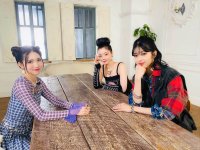 【MUSIC ON! TV(エムオン!)】エムオン!3ヶ月連続特番IS:SUE THE BEGINNING<#2>新曲「THE FLASH GIRL」をテーマに写真家と“異種”コラボ!個性溢れるソロショットはREBORN必見!10/27(日)夜9時30分~放送!