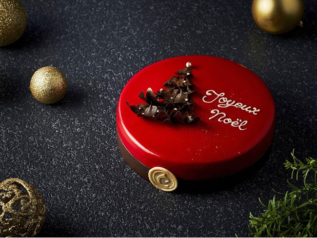 タイ産カカオを使用したチョコムースと生キャラメルがとろける大人のクリスマスケーキの予約受付を開始！