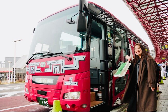 北海道 平取町 二風谷にて、国内・インバウンド向けに実施　伝統工芸品などを通じたアイヌツアーの事務局を担当