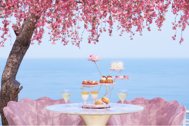 【リゾナーレ熱海】日本一早咲きの熱海の梅をテーマにした「梅香るアフタヌーンティー」提供｜期間：2025年1月6日～3月31日