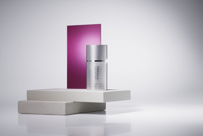 SNSで話題の生ヘアミルク(※1)「MEDULLA HYPERLINK SERUM」が9月より全国のバラエティショップ250店舗にて販売開始！