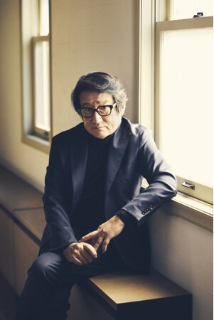 気持ちは20代の大型新人！演出家、映画監督として活躍する水田伸生がアミューズに所属