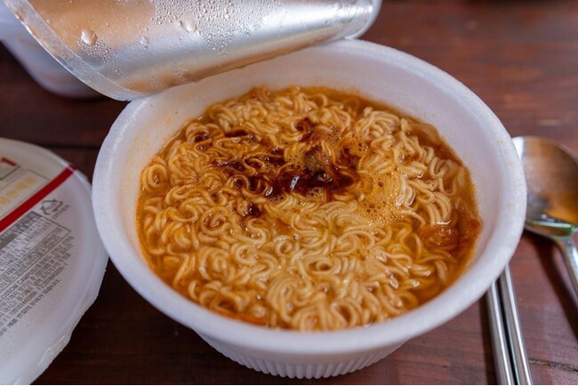 カップ麺は料理が面倒な時の救世主！カップ麺についてしらべてみました！【1000人アンケート】