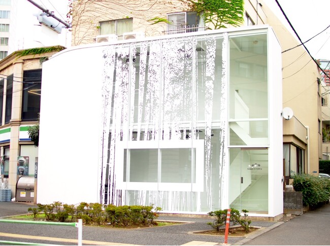 現代アートを中心としたギャラリー「Amalgam Art Gallery」を広尾にオープン
