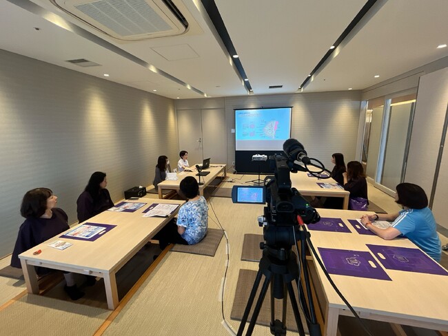 乳がん検診の重要性を考える「ピンクリボンセミナー」を開催