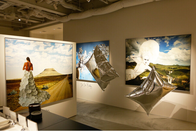 【開催報告】SHAWN HOLLY SOLO EXHIBITION “SHARE THE WEALTH/共有”展