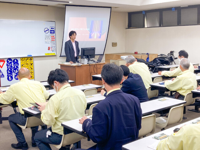 CBC自動車学校の指導員向け講演会でアディーレ法律事務所の弁護士が登壇