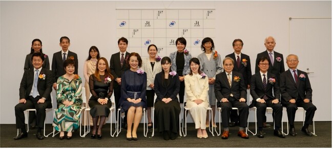 日本ロレアルが第6回輝く女性研究者活躍推進賞(ジュン アシダ賞)を受賞