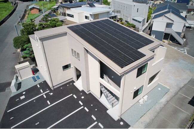 【電気代を気にしない快適・安心生活】 電気代定額のレジリエンス賃貸「カーサレジリエンスI」が2024年10月、熊本で運用スタート