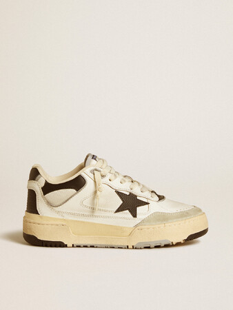 【Golden Goose ホリデーキャンペーン】注目のスニーカーは東京南青山旗艦店で発売中！90年代のノスタルジックが息づくコレクションでグラマラスなスタイルを提案