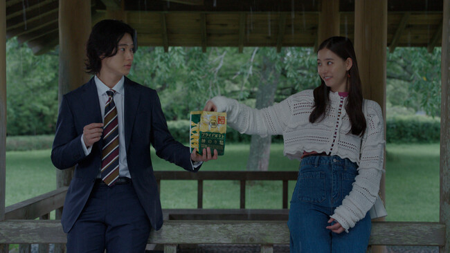 山崎賢人さん＆新木優子さん共演シリーズ第2弾！ 偶然の再会！「食べます？」篇（15秒、30秒）／「結婚式のあと」篇（15秒） 11月2日（土）から全国で順次放映