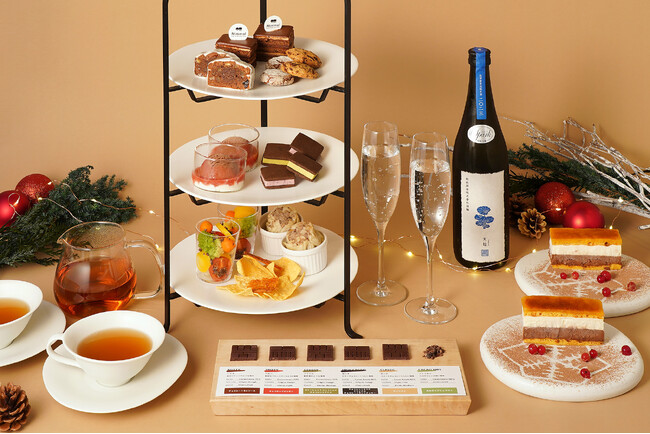 Minimal、クリスマス限定のチョコレート尽くしのアフタヌーンティーを開催。サンマルクやシュトーレン、日本酒スパークリングなどのホリデーシーズンだけの特別メニュー。