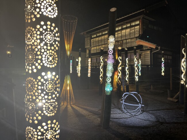 心癒す「竹灯り」が彩る夜、あわら灯源郷で光のアートを体感!