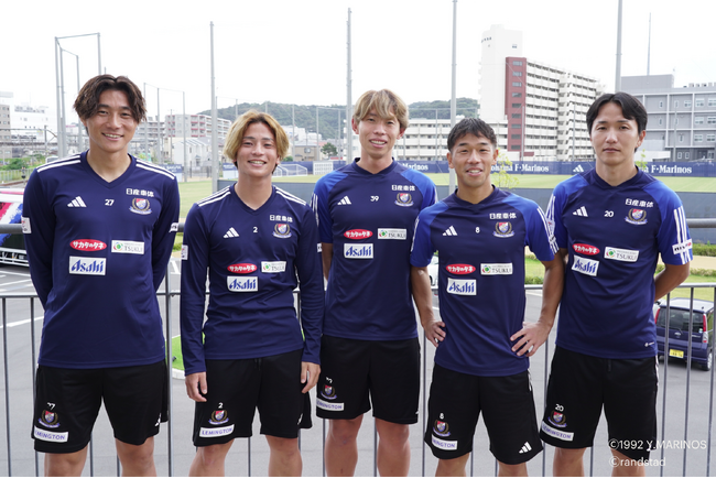 「横浜F・マリノスの選手5名が選ぶ！推しグッズ決定戦」選手のサイン入りグッズプレゼントキャンペーンを開始