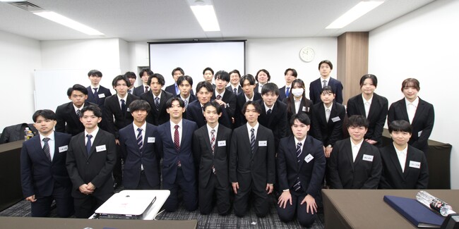 【内定承諾者数は過去最高の100名以上】2025年新卒内定式を11月1日 開催